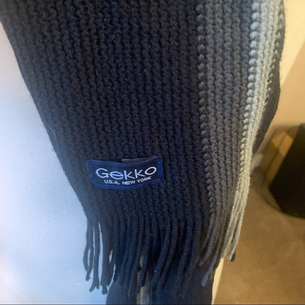 Hello scarf - Picture 2 of 2